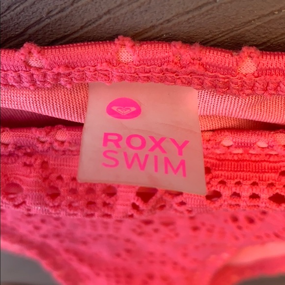 RoxyPink Swim Suit bottom - Picture 3 of 7